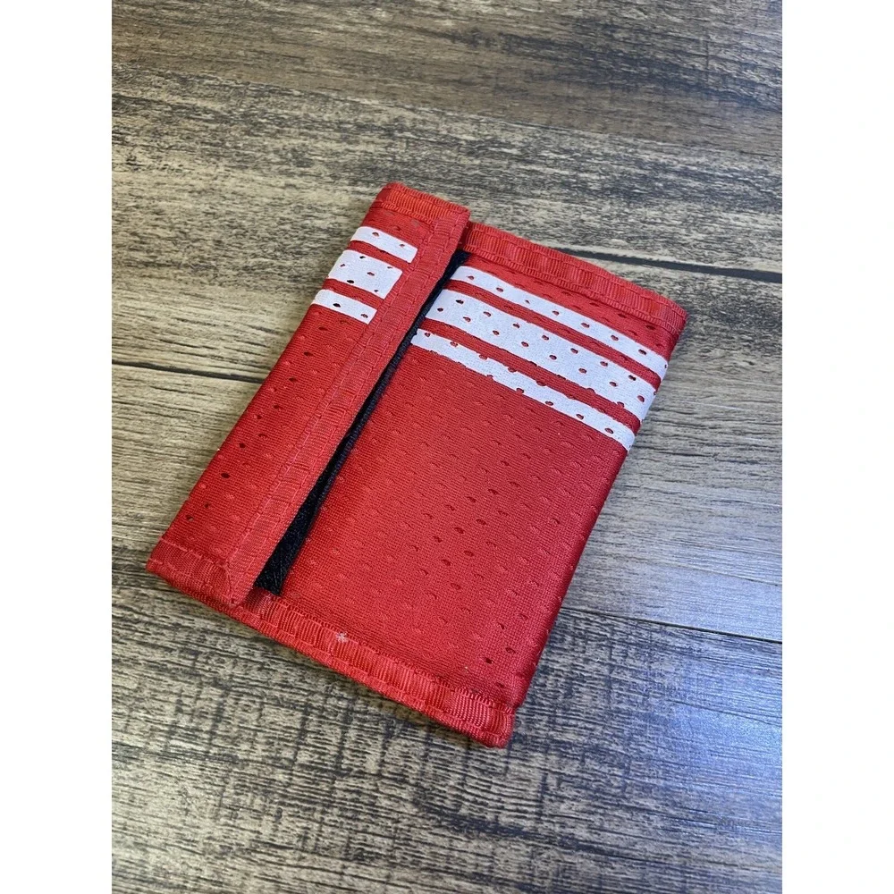 Nebraska Cornhuskers Huskers Tri-fold Men's Wallet Red Mesh Jersey Billfold